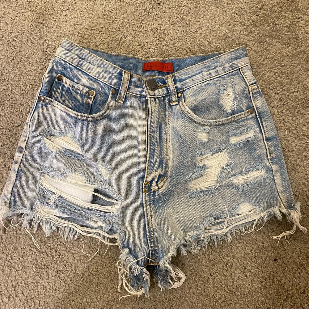 Light wash distressed high waisted denim shorts